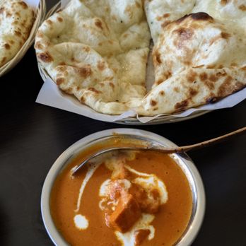Restaurant Indian Spices - Garlic naan, butter chicken - Indian Near Me - Napierville, Quebec Restaurant Indian Spices - Garlic naan, butter chicken - Indian Near Me - Napierville, Quebec