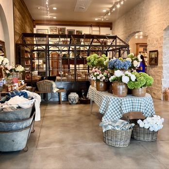 The Dainty Pear - Interior - Home Decor Near Me - Midway, Utah The Dainty Pear - Interior - Home Decor Near Me - Midway, Utah
