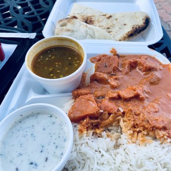 Tandoor - Lunch Special: Chicken Tikka Masala comes with 2 Vegetable Samosas - Indian Near Me - San Diego, California