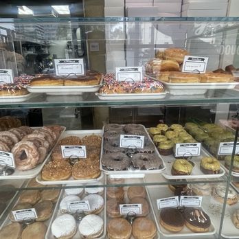 Kettle Glazed Doughnuts - 5.8.26 - Donuts Near Me - Hollywood, California