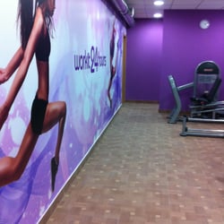 Workit24hours - Entrada da sala exclusiva para mulheres