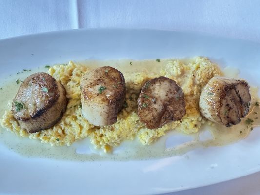 L'Antoinette French Restaurant by null