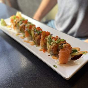 Wasabi Bistro - Spicy Salmon Roll - Japanese Near Me - Livermore, California