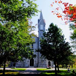 Bowdoin College - The lovely chapel in the emerging fall colors!