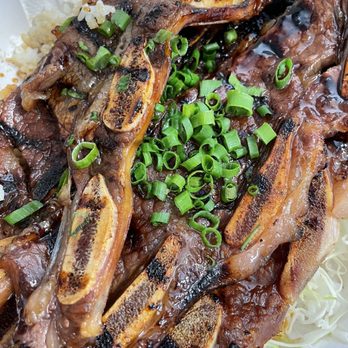 Da Kitchen Maui - Kalbi ribs - Hawaiian Near Me - Kihei, Hawaii Da Kitchen Maui - Kalbi ribs - Hawaiian Near Me - Kihei, Hawaii