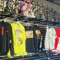Royal Gift & Smoke Shop
