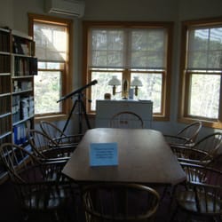 Truro Public Library - Pleasant room