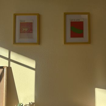 Happy Mediums - decor - Breakfast & Brunch Near Me - Calimesa, California