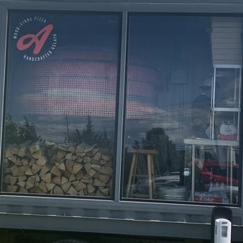 A Mano Pizza + Gelato - Food Trucks Near Me A Mano Pizza + Gelato - Food Trucks Near Me