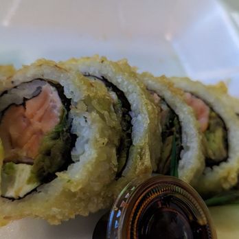 Heemo Sushi - Deep Fried Philadelphia Roll. Yummers! - Sushi Bars Near Me - Duarte, California