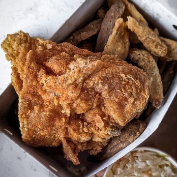 Mary Brown's - fried chicken and coleslaw - Chicken Shop Near Me - Ajax, Ontario