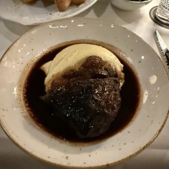 Restaurant Francois - Beef bourguignon - French Near Me - Austin, Texas Restaurant Francois - Beef bourguignon - French Near Me - Austin, Texas
