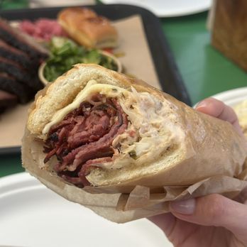 Heritage Barbecue - Sandwich with beef - Barbeque Near Me - San Juan Capistrano, California Heritage Barbecue - Sandwich with beef - Barbeque Near Me - San Juan Capistrano, California