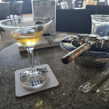 Mort's Martini Bar - Martini and Baccarat Churchill - Bars Near Me - Wichita, Kansas Mort's Martini Bar - Martini and Baccarat Churchill - Bars Near Me - Wichita, Kansas