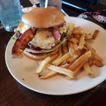 Applebee's Grill + Bar - Brunch burger - Sports Bars Near Me - Leland, North Carolina