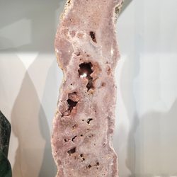 KM Crystal Shop - Pink Amethyst pillar