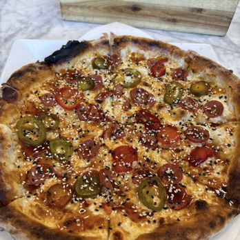 786 Degrees - Pepperoni Bumblebee Sting pizza - Pizza Near Me - Los Angeles, California