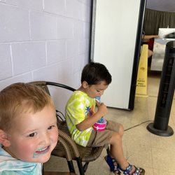 Benny's Pure Water - Cotton Candy Ice cream
