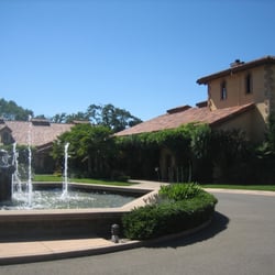 White Oak Vineyards & Winery