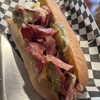 Wrightwood Brew Co. - Sandwich - Breweries Near Me - Wrightwood, California