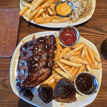 Outback Steakhouse - Steakhouses Near Me - Hialeah, Florida Outback Steakhouse - Steakhouses Near Me - Hialeah, Florida
