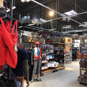 REI - Sports Wear Near Me - Alpharetta, Georgia