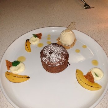 Minami - Peach chocolate fondant - Japanese Near Me - Vancouver, British Columbia Minami - Peach chocolate fondant - Japanese Near Me - Vancouver, British Columbia