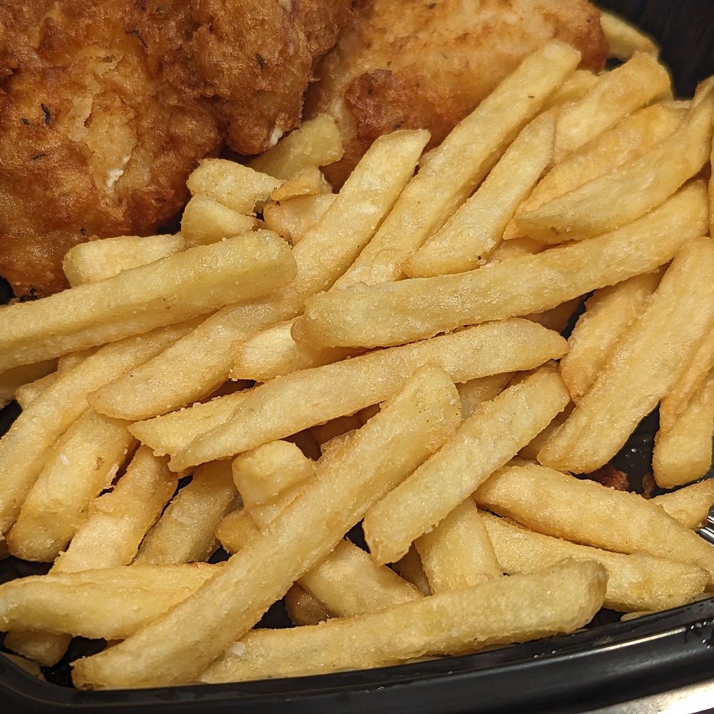 CJ Finz - Fries (Chips) - Seafood Near Me - Manassas, Virginia