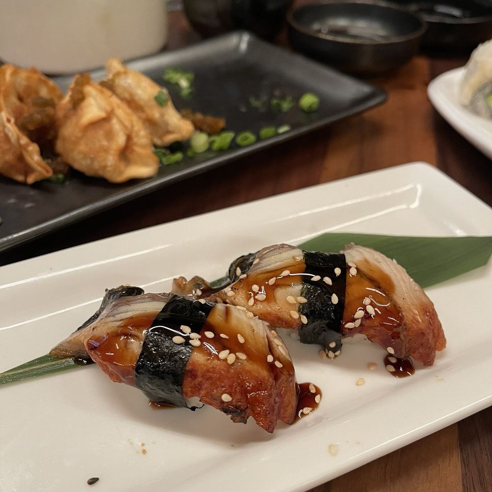 Bisutoro - Eel nigiri - Ramen Near Me - Phoenix, Arizona Bisutoro - Eel nigiri - Ramen Near Me - Phoenix, Arizona