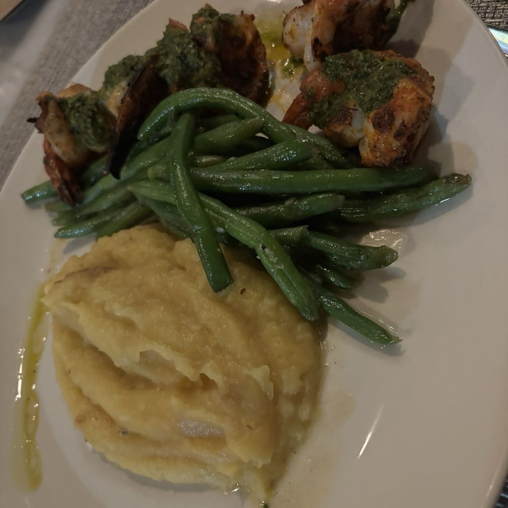 The Standard Restaurant - Grilled shrimp, mashed potatoes and green beans - American Near Me - Toledo, Ohio The Standard Restaurant - Grilled shrimp, mashed potatoes and green beans - American Near Me - Toledo, Ohio