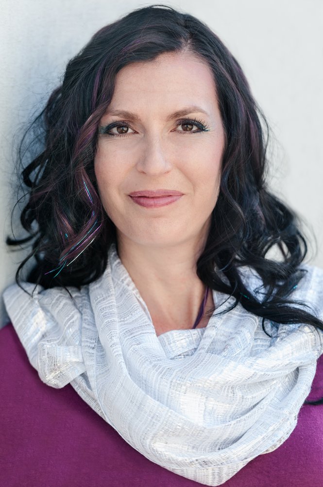 The Black Feather Intuitive