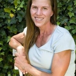 Elizabeth E Auger, DPM, PC