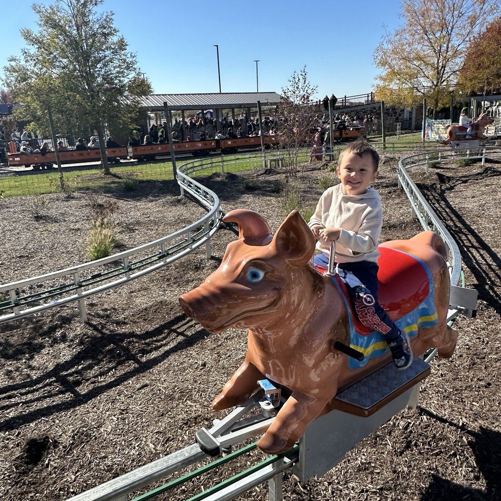 Goebbert's Farm - Pumpkin Patches Near Me - Pingree Grove, Illinois