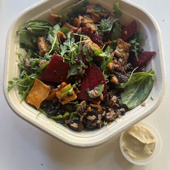 sweetgreen - Shroomami salad with edits - Salad Near Me - Los Angeles, California sweetgreen - Shroomami salad with edits - Salad Near Me - Los Angeles, California