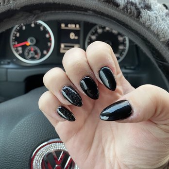 Envy Nails Spa - Nail Salons Near Me - Bridgeville, Pennsylvania