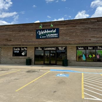 Washboard Laundry & Dry Cleaning - Front Entrance of the Laundromat - Laundromat Near Me - Grove, Oklahoma Washboard Laundry & Dry Cleaning - Front Entrance of the Laundromat - Laundromat Near Me - Grove, Oklahoma