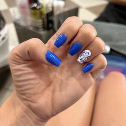Modern Nails, Hair & Spa - 4th of July - Elly Stylist