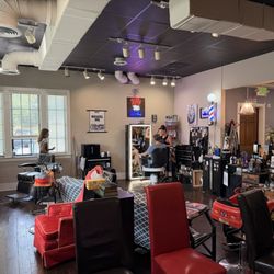 Becca's Barber Shop - More pictures of the inside