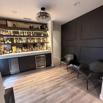 Tixan Construction - Bar room - General Contractors Near Me