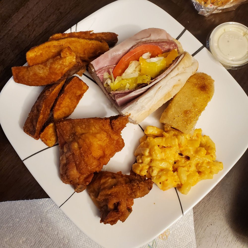 CHICAGO DELI Updated September 2024 13 Reviews 8701 E 13 Mile Rd