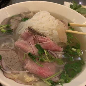 Pho Grand Bayside - #1 Locomotive (火車頭) Beef Pho (Round, Brisket, Omosa & Tendon) - Vietnamese Near Me - Bayside, New York Pho Grand Bayside - #1 Locomotive (火車頭) Beef Pho (Round, Brisket, Omosa & Tendon) - Vietnamese Near Me - Bayside, New York