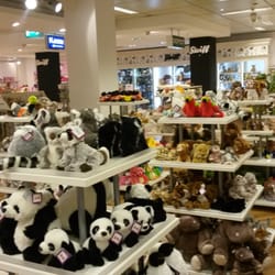 Karstadt - Spielwarenabteilung