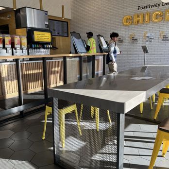 Starbird Chicken - Restaurant - Chicken Shop Near Me - San Jose, California