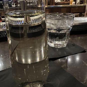 Establishment - Bubbly Cocktail (Glass of Bubz) - New American Near Me - Atlanta, Georgia