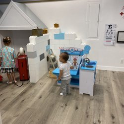 Little Kingdom Play & Party 