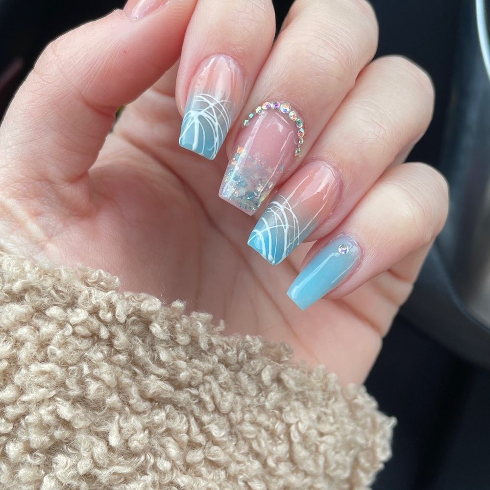 Maison Nails - Nail Salons Near Me - Mississauga, Ontario Maison Nails - Nail Salons Near Me - Mississauga, Ontario
