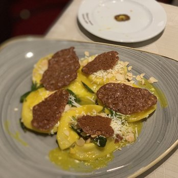 Le Bistrot de Venise - Ravioli - Wine Bars Near Me - Venice, VE Le Bistrot de Venise - Ravioli - Wine Bars Near Me - Venice, VE