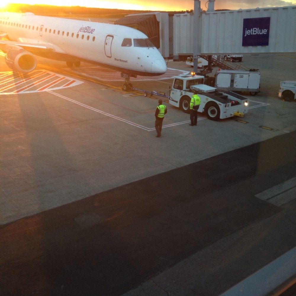 Worcester Regional Airport - ORH - Airports Near Me - Worcester, Massachusetts Worcester Regional Airport - ORH - Airports Near Me - Worcester, Massachusetts