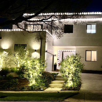 Brilliant Bulbs - Simply Gorgeous. I wanted simple and tasteful and that's exactly what Alex and his team delivered. - Holiday Decorating Services Near Me