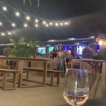 Tommy's Tavern + Tap - Rooftop - American Near Me - Edison, New Jersey